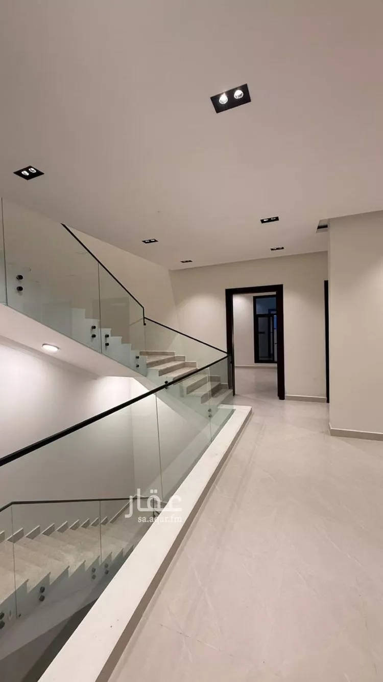 فيلا للبيع في شارع المحمدية 1 3, حي المحمدية 1, مدينة جازان, منطقة جازان صورة 4