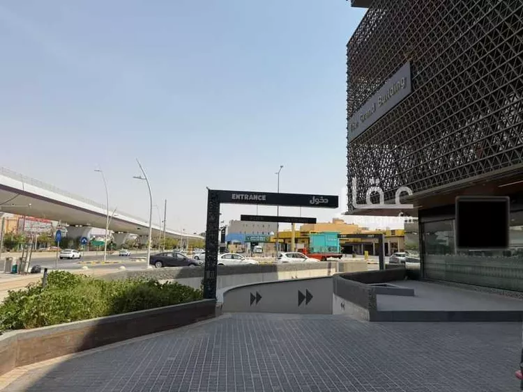 مكتب تجاري للإيجار في شارع المصانع, حي الحمراء, مدينة الرياض, منطقة الرياض 7