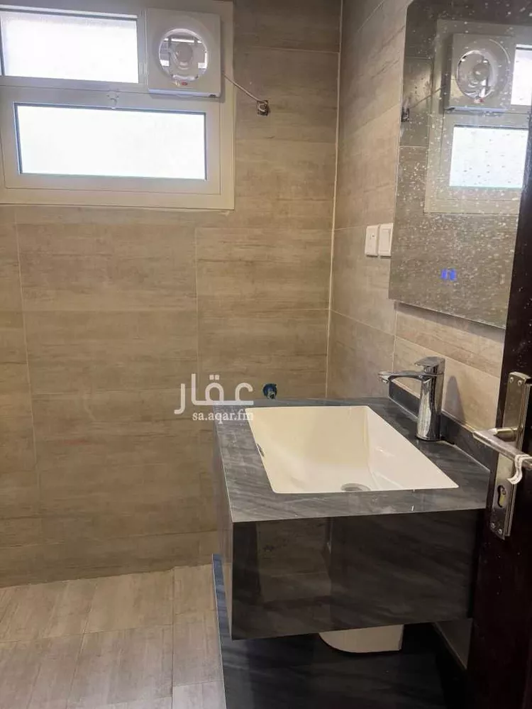 شقة للإيجار في شارع أبي غانم الحلبي, حي الضباط, مدينة الرياض, منطقة الرياض صورة 4