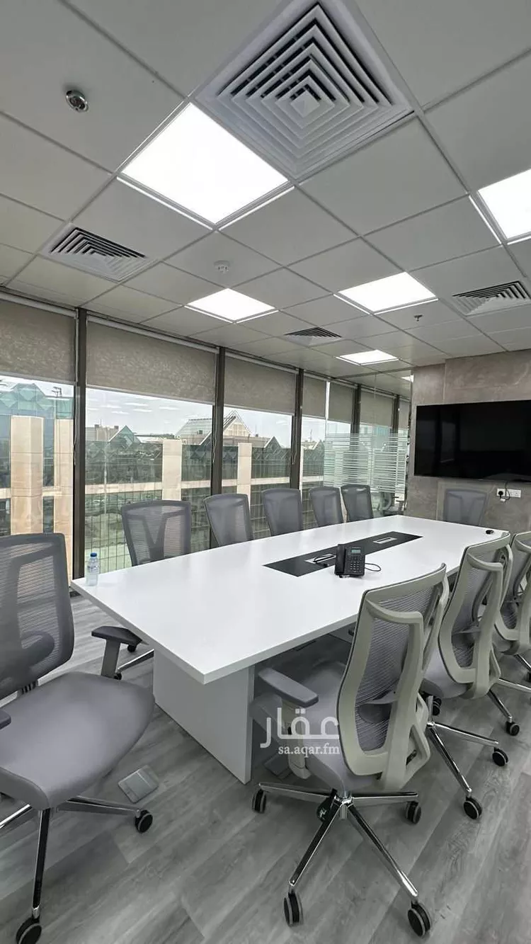 Commercial Office for Rent in Jeddah Al Baghdadiyah Al Gharbiyah صورة 4