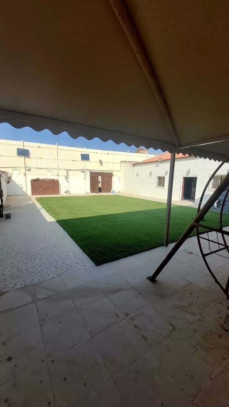 استراحة للبيع في شارع الرشيدي (الشرفاء) 209, مدينة الرشيدي (الشرفاء), منطقة مكة المكرمة