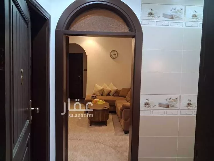 شقة للبيع في شارع عوف ابن حاجر الازدي ، حي مريخ ، جدة ، جدة