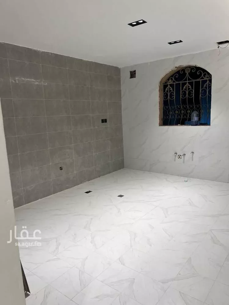 شقة للبيع في شارع عقيل بن عطيه ، حي ضاحية الملك فهد ، الدمام ، الدمام صورة 3