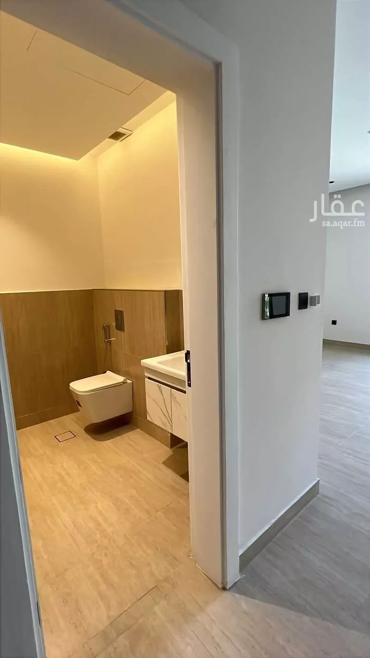 شقة للبيع في شارع بحر العرب, حي إشبيلية, مدينة الرياض, منطقة الرياض صورة 5