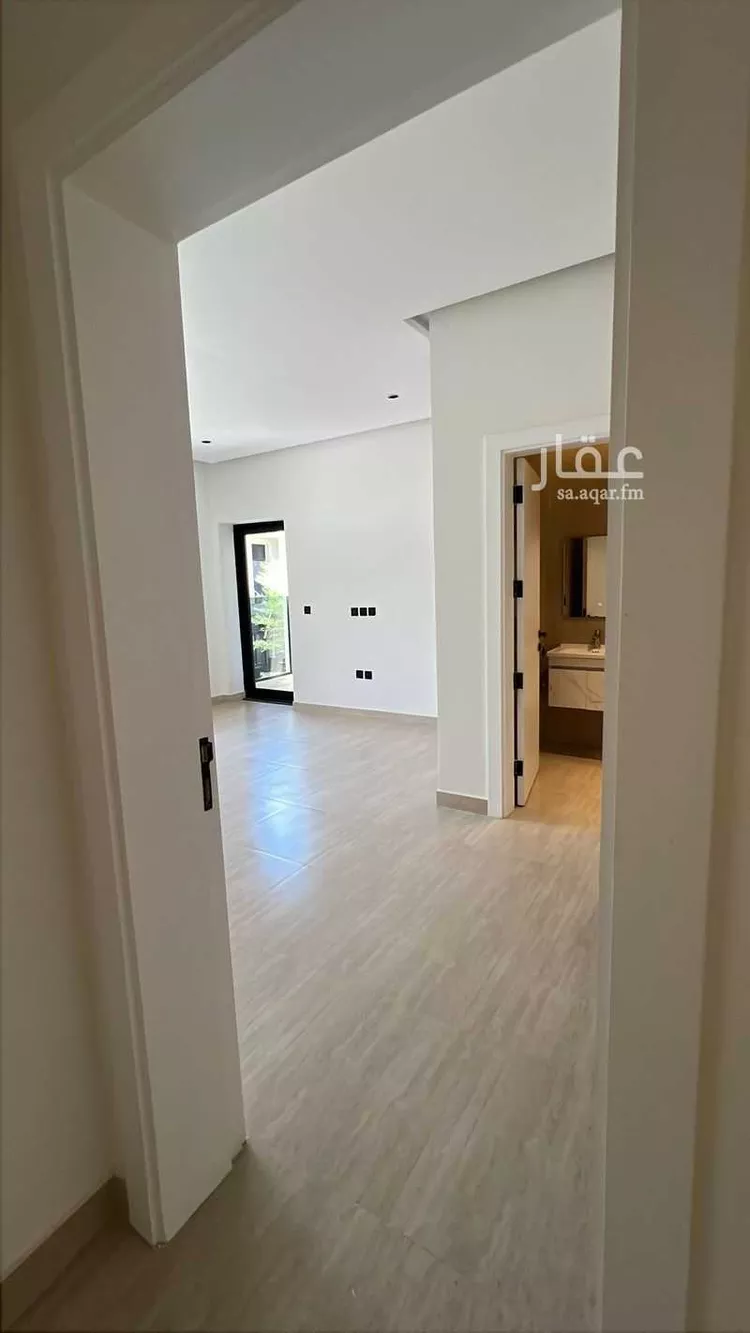 شقة للبيع في شارع بحر العرب, حي إشبيلية, مدينة الرياض, منطقة الرياض 15