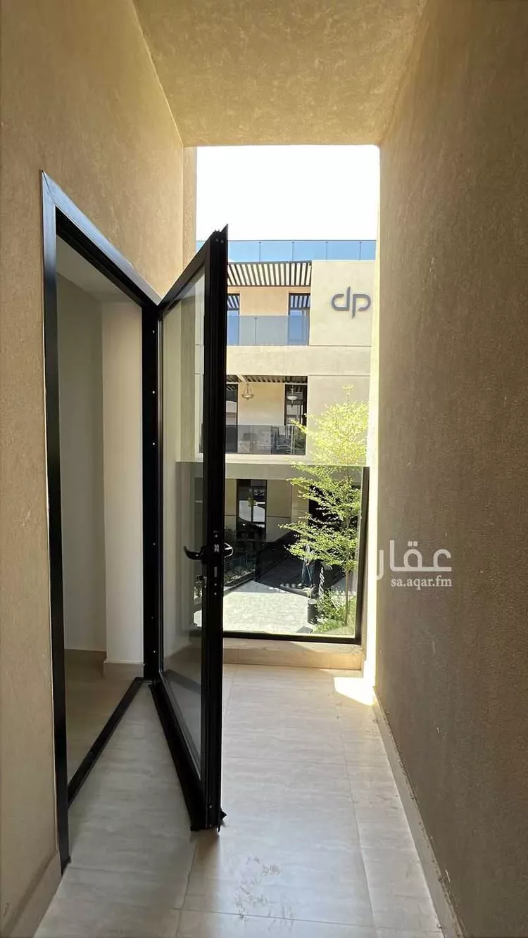 شقة للبيع في شارع بحر العرب, حي إشبيلية, مدينة الرياض, منطقة الرياض 18
