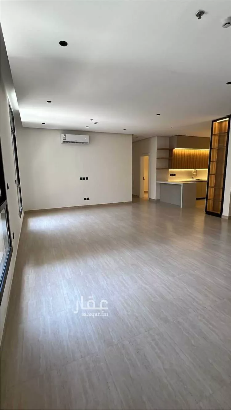 شقة للبيع في شارع بحر العرب, حي إشبيلية, مدينة الرياض, منطقة الرياض 6