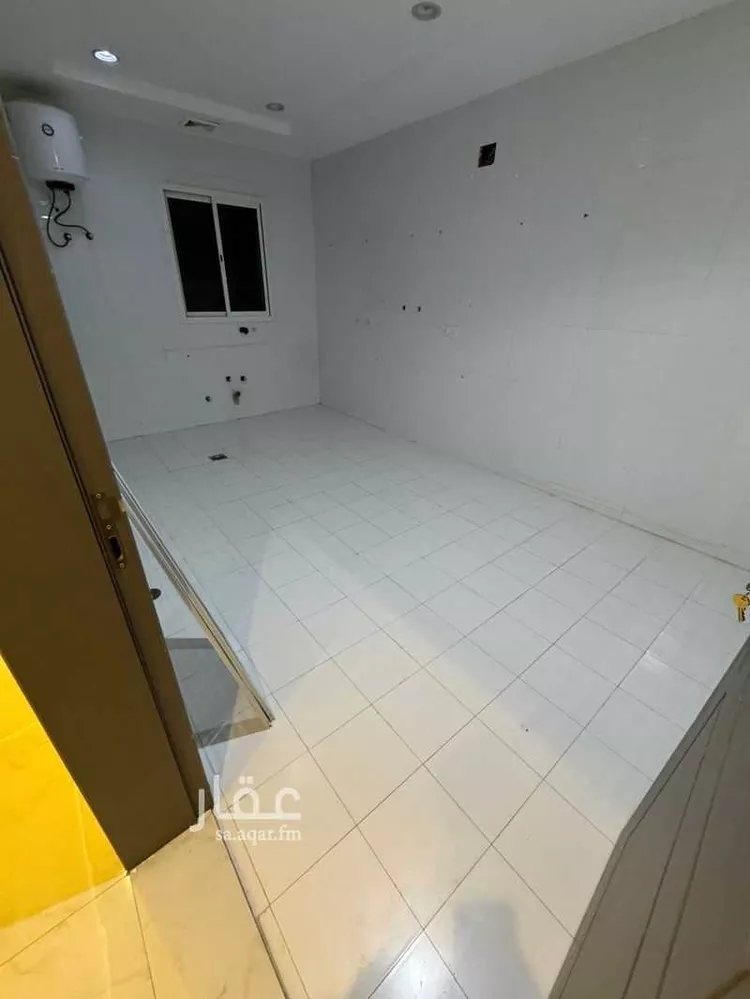 شقة للإيجار في شارع علي بن أبي طاهر, حي السعادة, مدينة الرياض, منطقة الرياض صورة 3