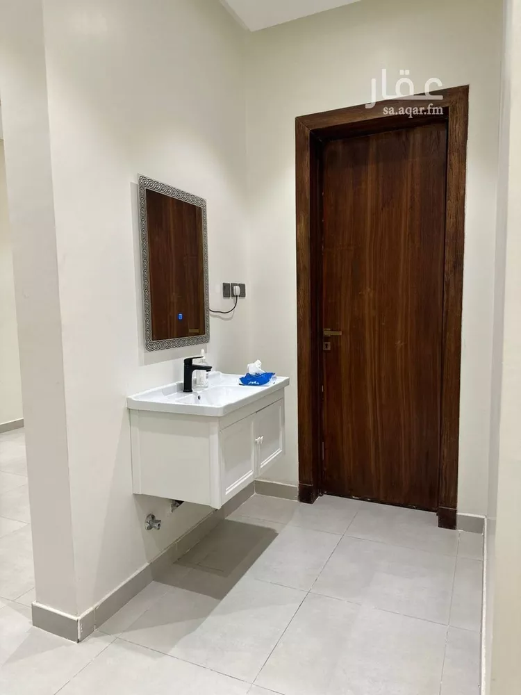 شقة للإيجار في شارع الجميل ابن حاتم, حي ظهرة لبن, مدينة الرياض, منطقة الرياض