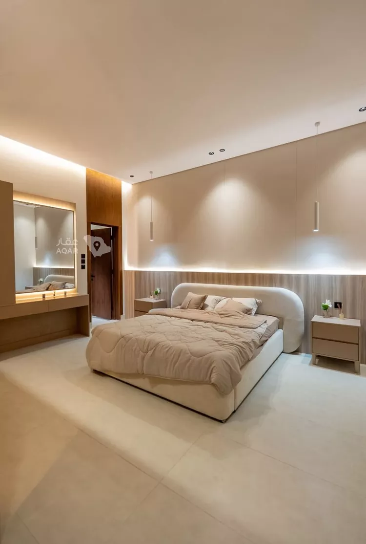 Floor for Sale in Riyadh Okaz 5