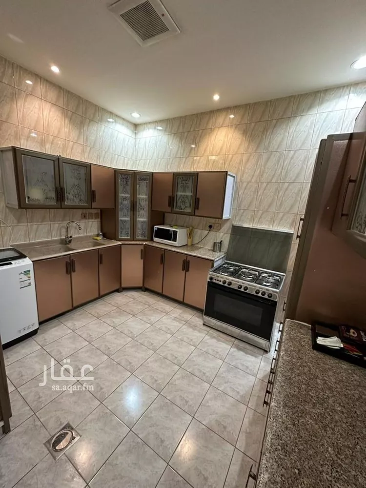 شقة للإيجار في شارع الدهناء, حي الملقا, مدينة الرياض, منطقة الرياض صورة 4