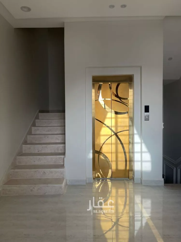 فيلا للبيع في شارع إسماعيل الصائغ, حي المهدية, مدينة الرياض, منطقة الرياض