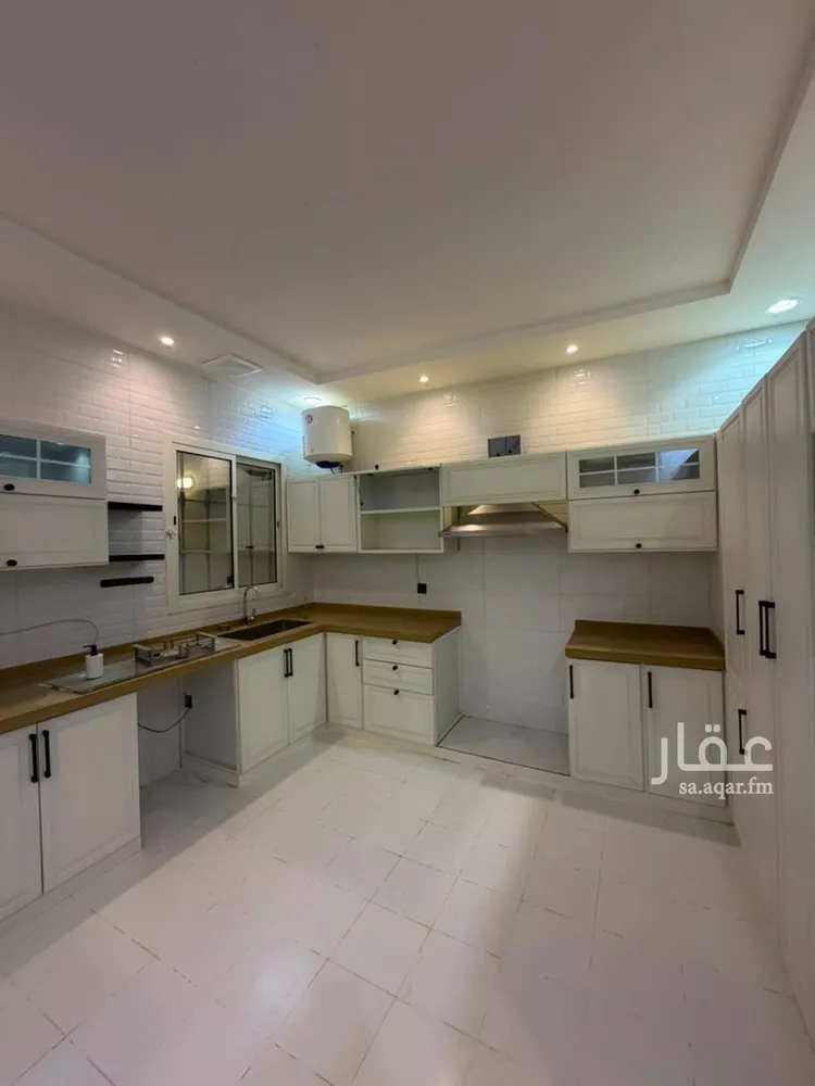 فيلا للإيجار في شارع نهر المبارك, حي طويق, مدينة الرياض, منطقة الرياض صورة 2