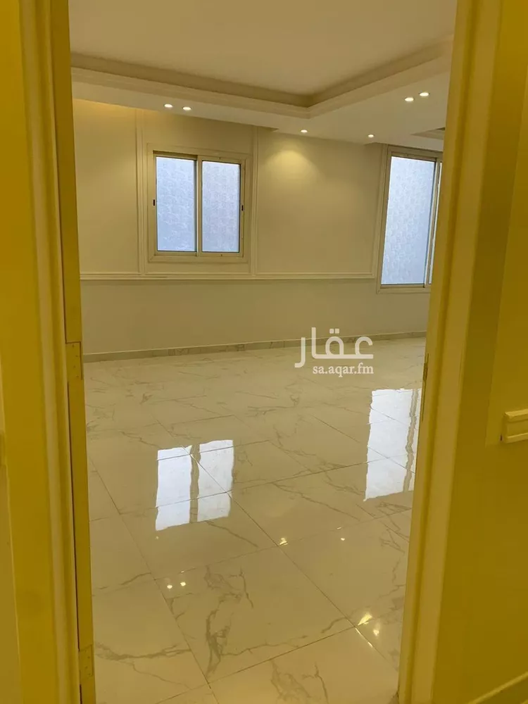 شقة للبيع في شارع خزام, حي ظهرة لبن, مدينة الرياض, منطقة الرياض