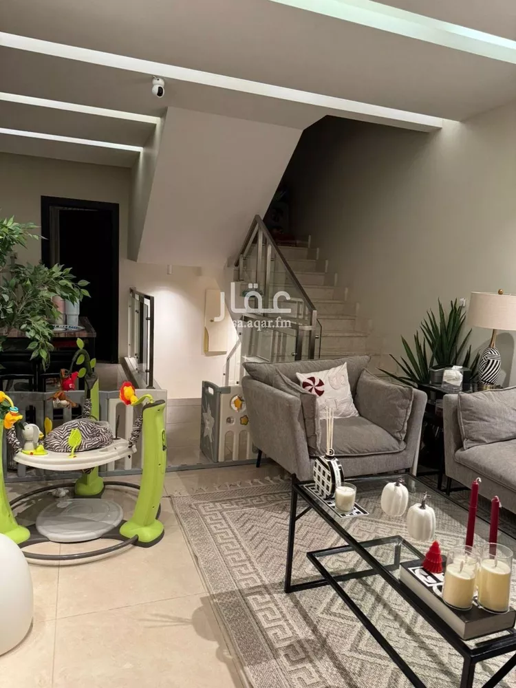 فيلا للبيع في شارع الارواق, حي عرقة, مدينة الرياض, منطقة الرياض صورة 4