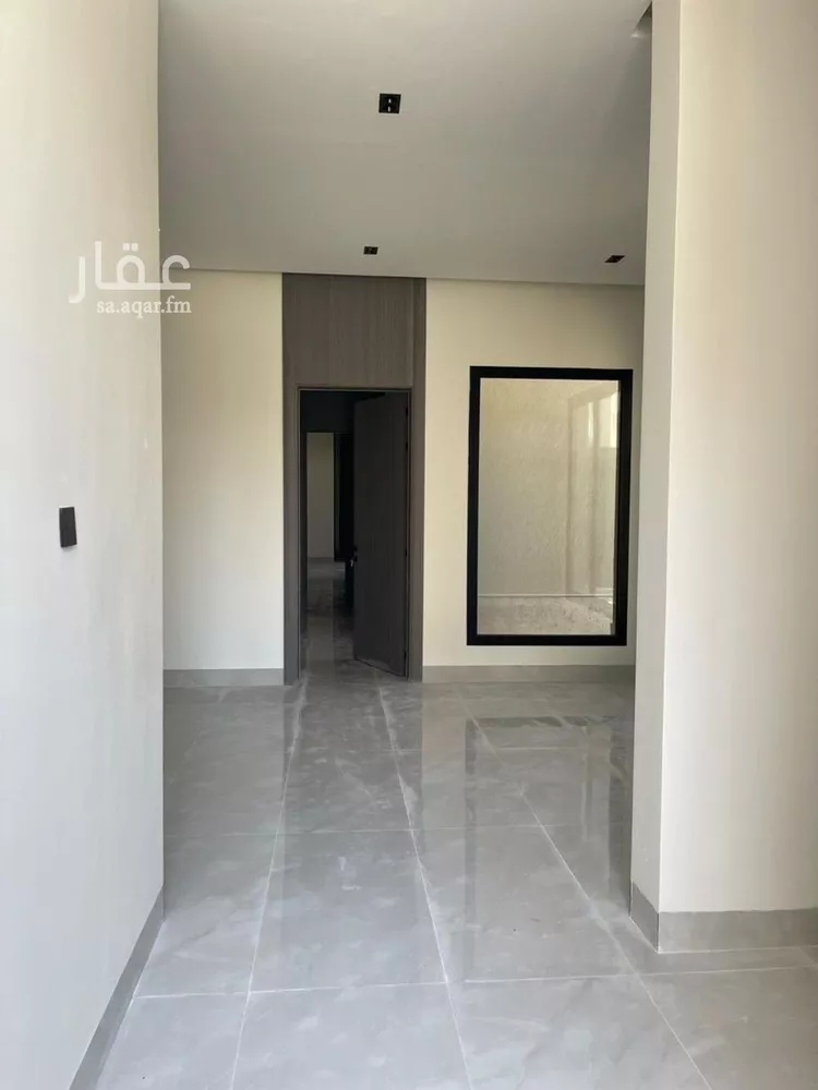 فيلا للبيع في شارع أبي عبدالله محمد بن أيوب, حي المهدية, مدينة الرياض, منطقة الرياض صورة 5