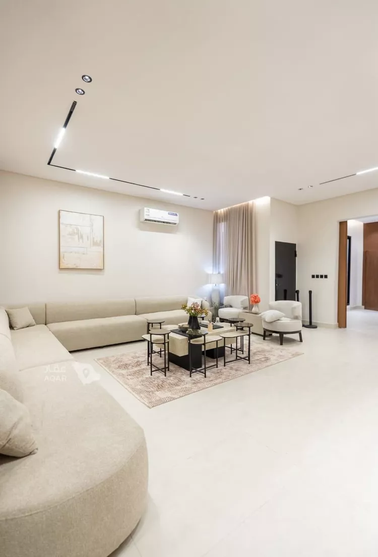 Floor for Sale in Riyadh Okaz