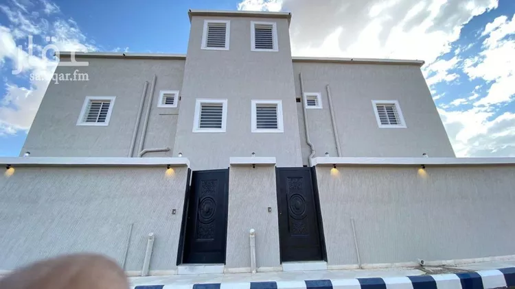 فيلا للبيع في شارع ابراهيم الاحيدب, حي الروضة, مدينة نجران, منطقة نجران صورة 3