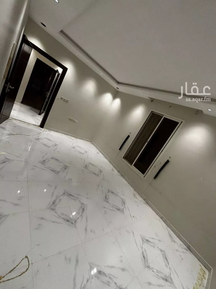 فيلا للإيجار في شارع حسن مشاط, حي عكاظ, مدينة الرياض, منطقة الرياض صورة 2
