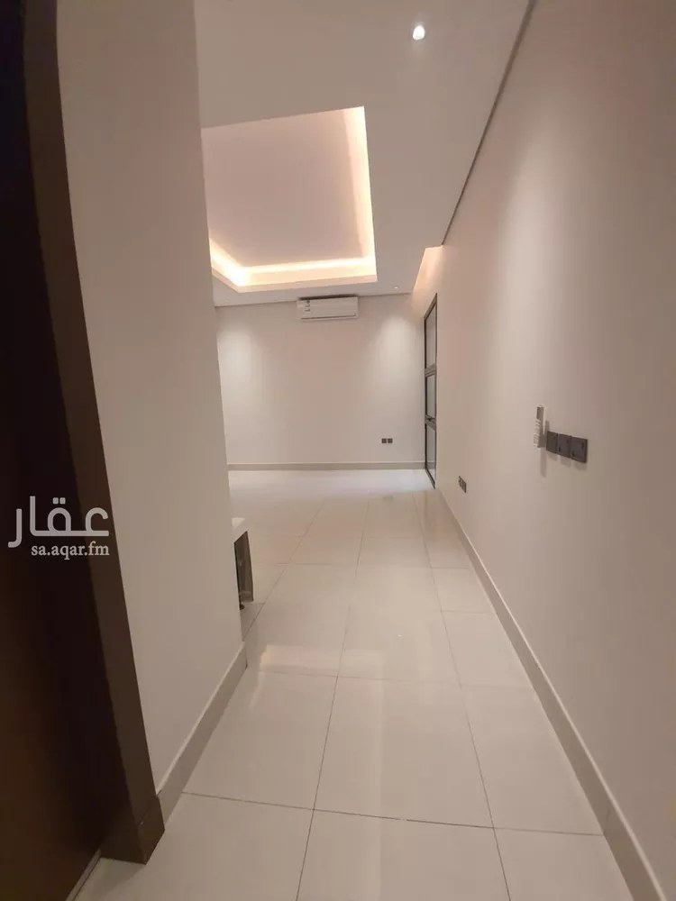 Floor for Sale in Riyadh Al Olaya صورة 4