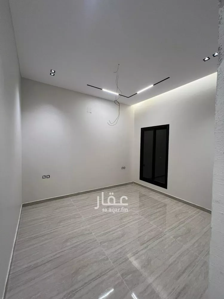 فيلا للبيع في شارع 8524, حي الرمال, مدينة الرياض, منطقة الرياض صورة 2