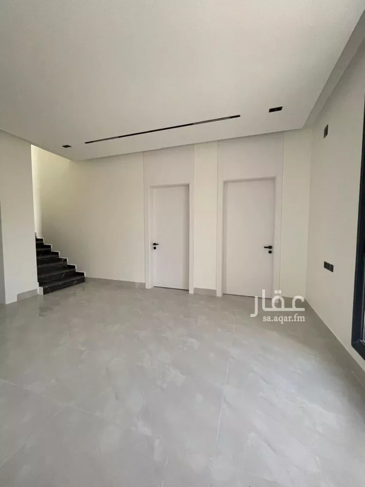 Villa for Sale in Riyadh Al Mahdiyah