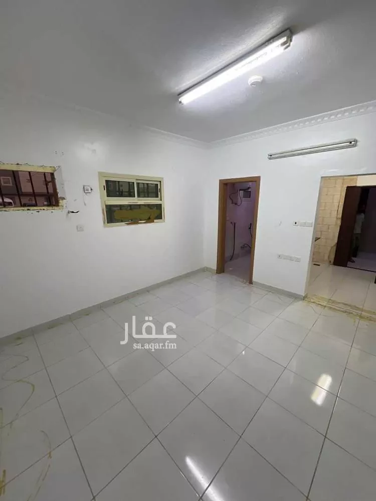 غرفة للإيجار في شارع بيعة العقبة, حي السعادة, مدينة الرياض, منطقة الرياض صورة 2