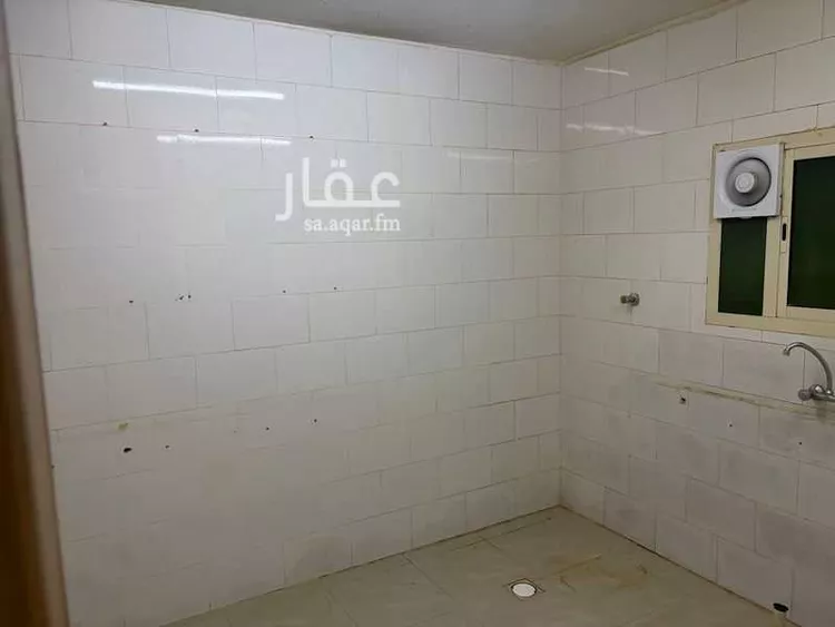 شقة للإيجار في شارع بيعة العقبة, حي السعادة, مدينة الرياض, منطقة الرياض صورة 3