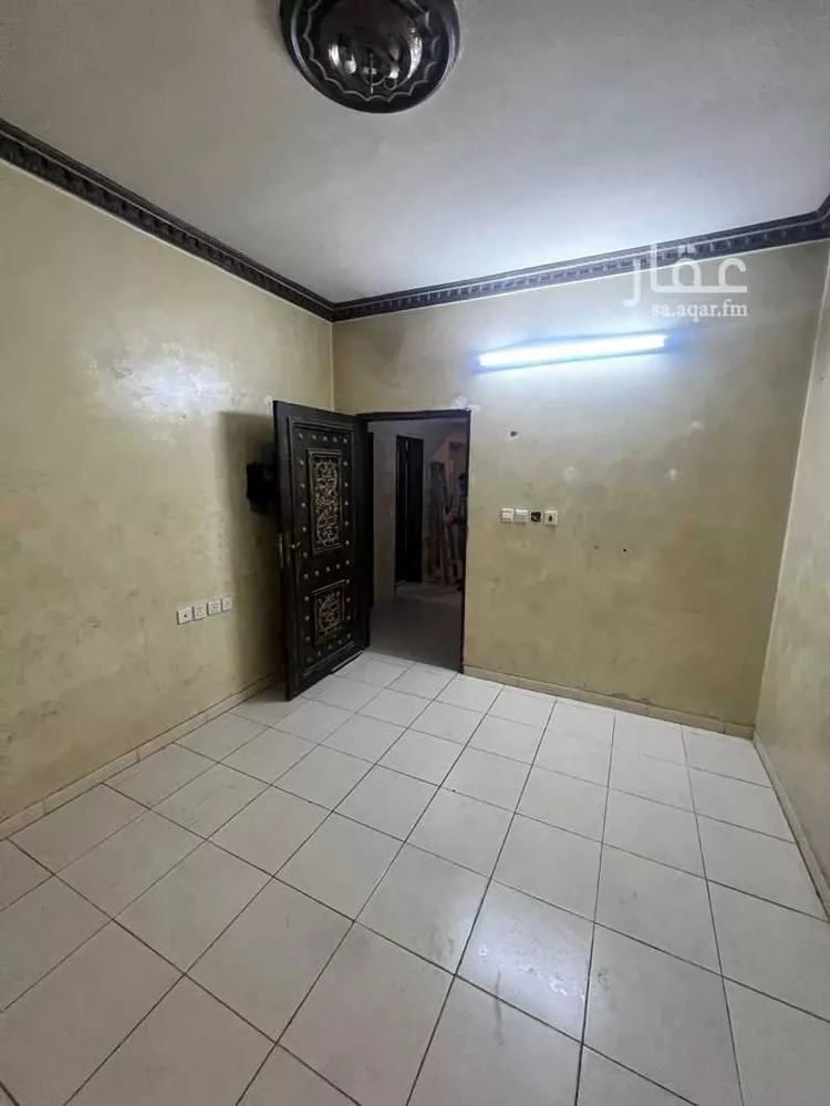 شقة للإيجار في شارع بيعة العقبة, حي السعادة, مدينة الرياض, منطقة الرياض
