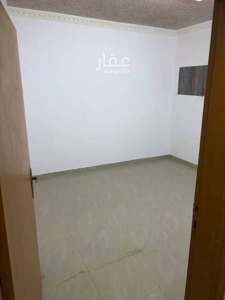 شقة للإيجار في شارع بيعة العقبة, حي السعادة, مدينة الرياض, منطقة الرياض