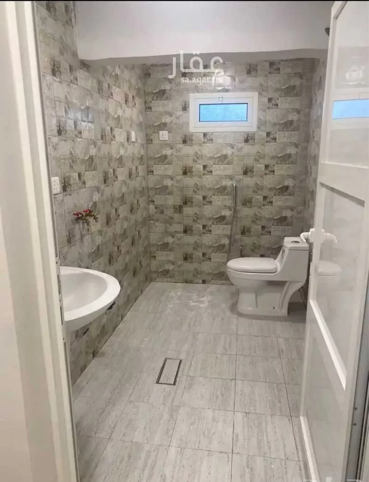 شقة للإيجار في شارع عائشة بنت ابي بكر ، حي العريجاء الوسطى ، الرياض ، منطقة الرياض صورة 4