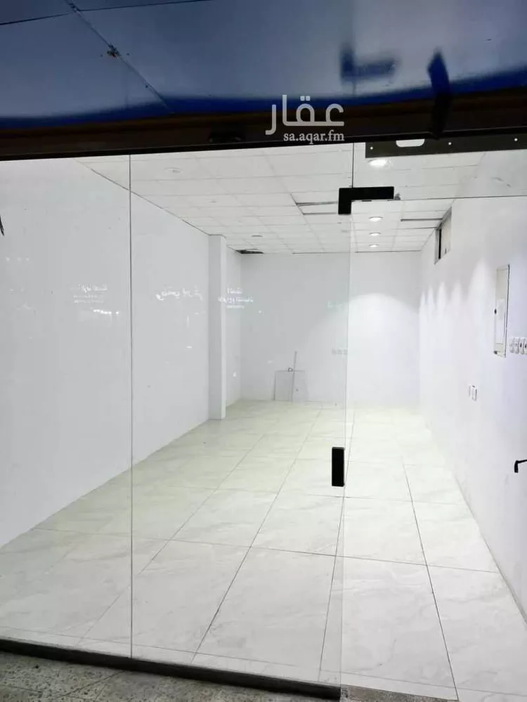 محل للإيجار في شارع عبدالله الشربتلي, حي الصفاء, مدينة جدة, منطقة مكة المكرمة صورة 2