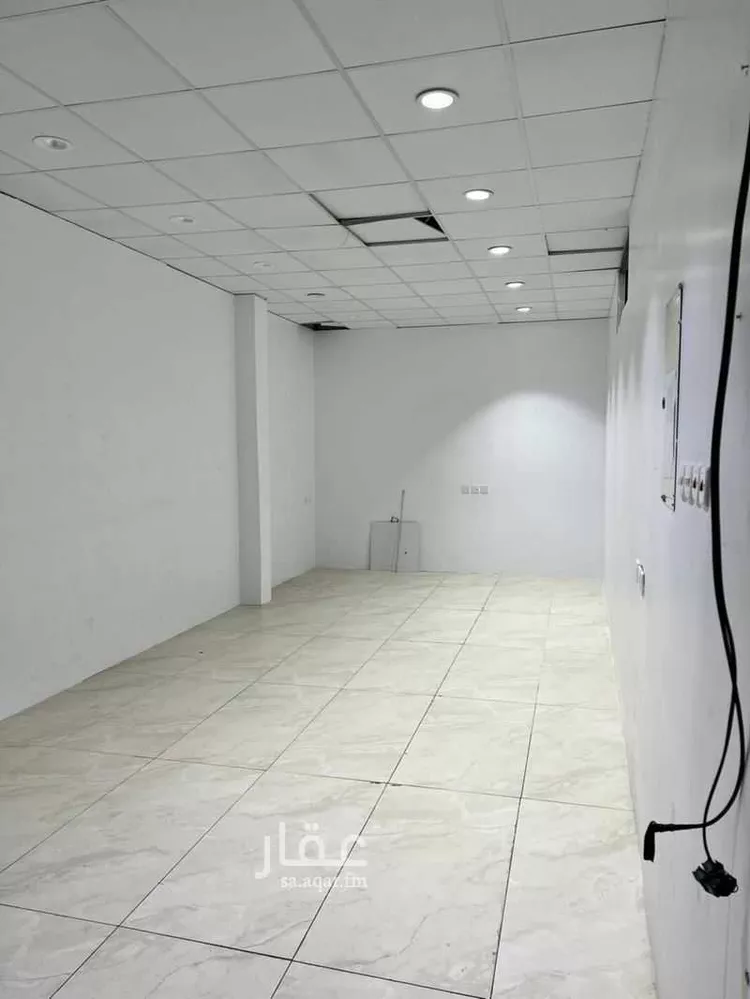 محل للإيجار في شارع عبدالله الشربتلي, حي الصفاء, مدينة جدة, منطقة مكة المكرمة صورة 3