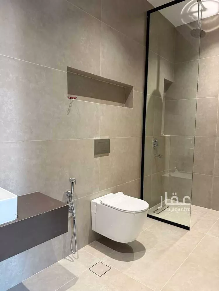 شقة للإيجار في شارع اسد بن مالك, حي الصواري, مدينة جدة, منطقة مكة المكرمة صورة 2