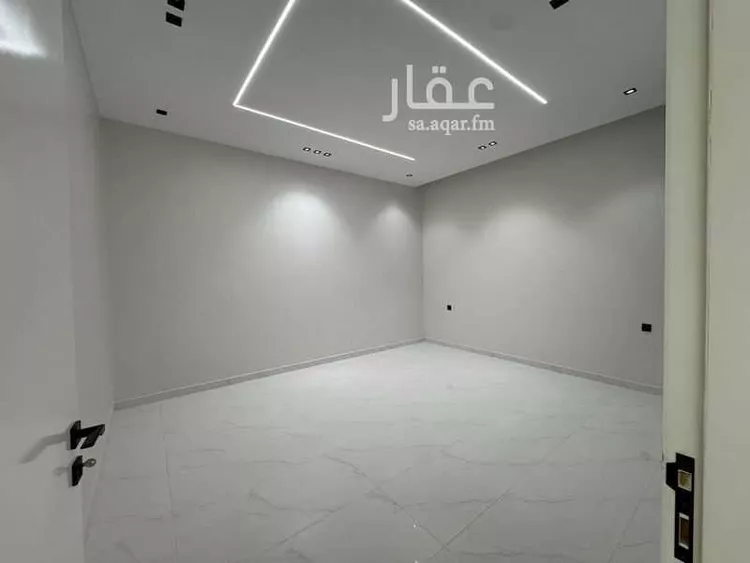 Villa for Sale in Al Muzahimiyah Ghirnatah