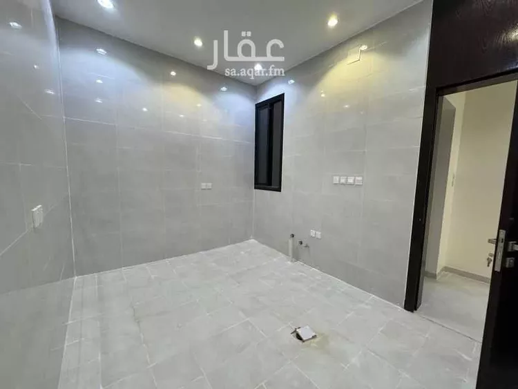 فيلا للبيع في شارع الاسقع البكري, حي نوارة, مدينة المزاحمية, منطقة الرياض 8