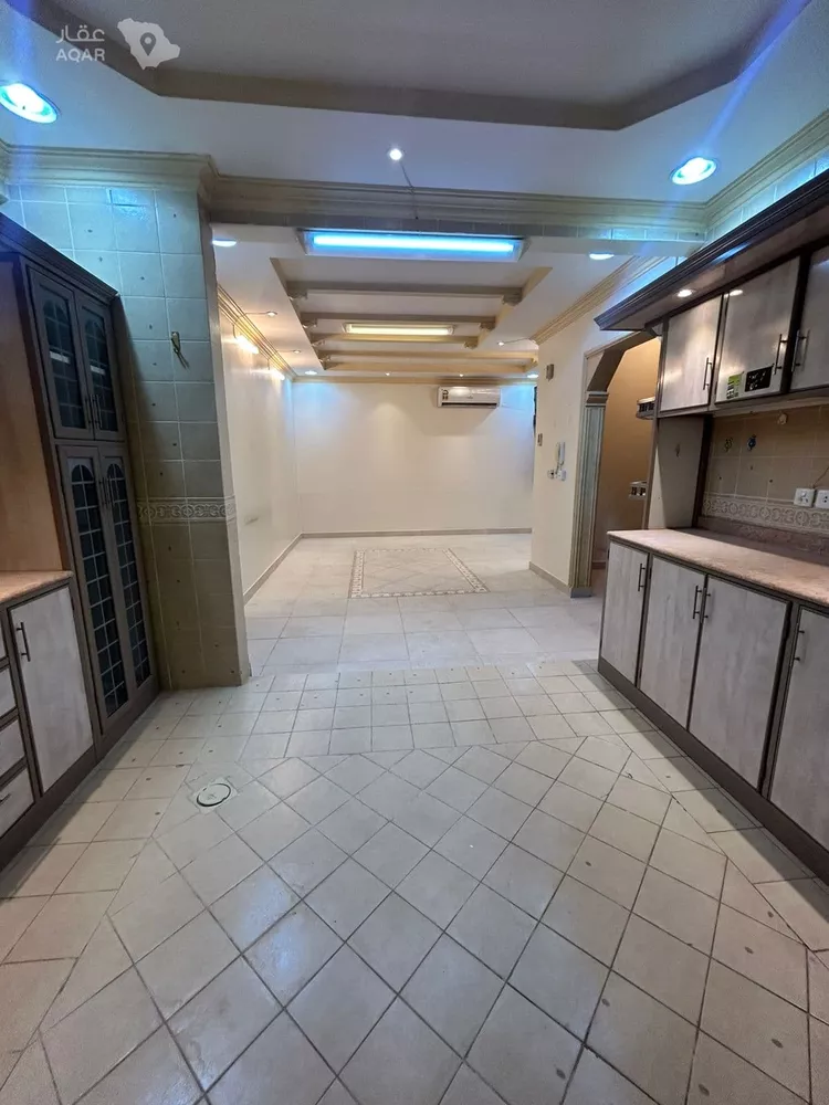 شقة للبيع في شارع التل, حي الريان, مدينة الرياض, منطقة الرياض صورة 3