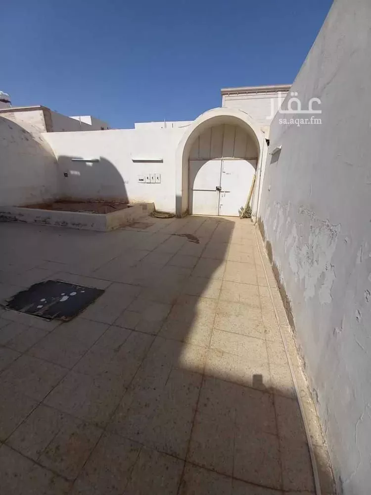 عمارة للبيع في شارع الحسين ابن مطير, حي جشم, مدينة المدينه المنوره, منطقة المدينة المنورة صورة 3