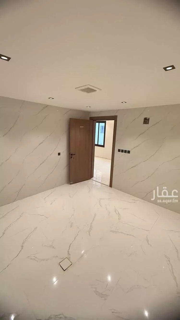 فيلا للإيجار في شارع بعلبك ، حي عريض ، الرياض ، منطقة الرياض صورة 3