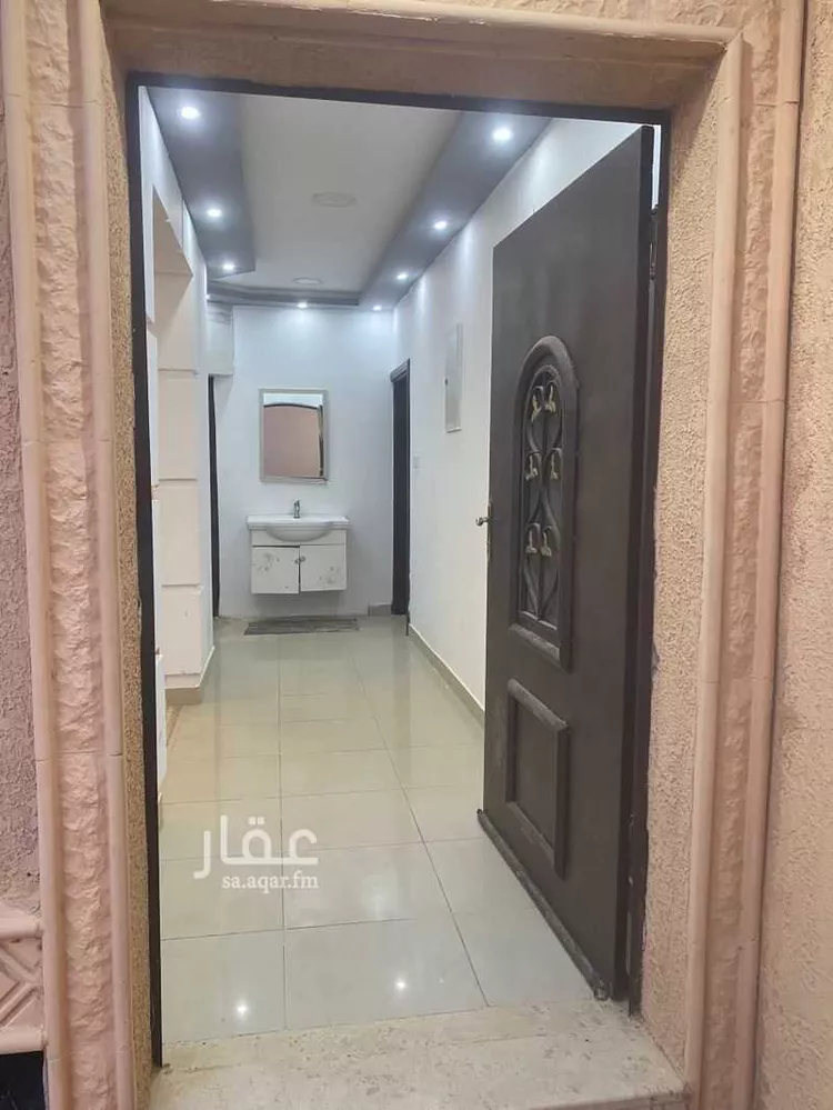 شقة للبيع في شارع ربعي الذهلي ، حي الأمن ، بريدة ، بريدة صورة 3