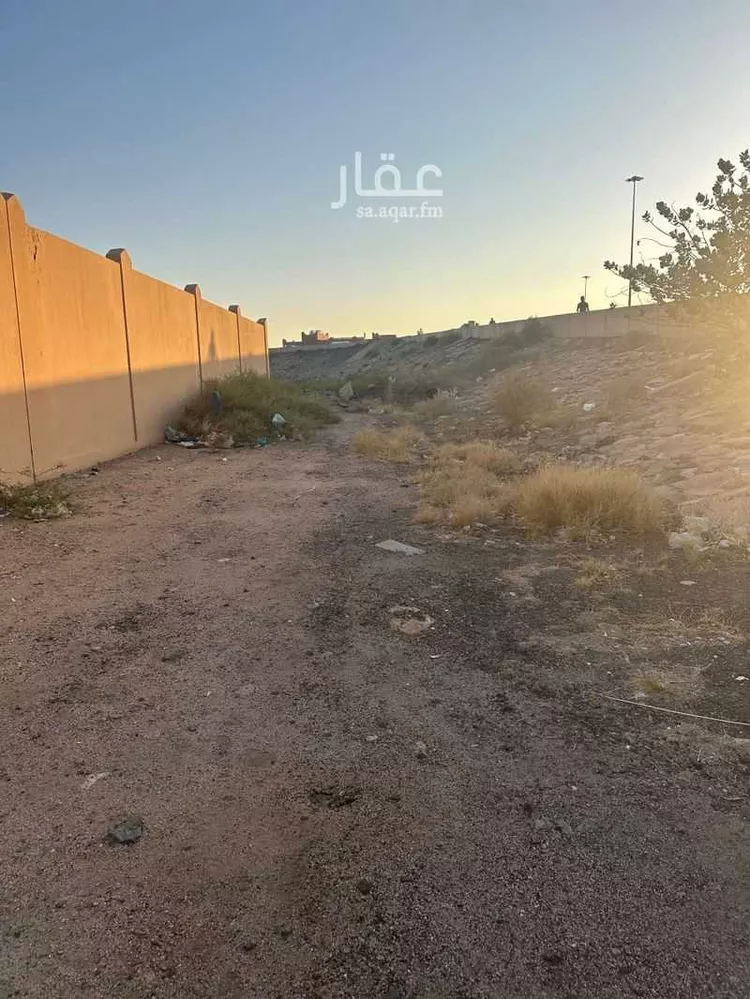 أرض للإيجار في شارع 4503943, حي المعترض, مدينة الطائف, منطقة مكة المكرمة