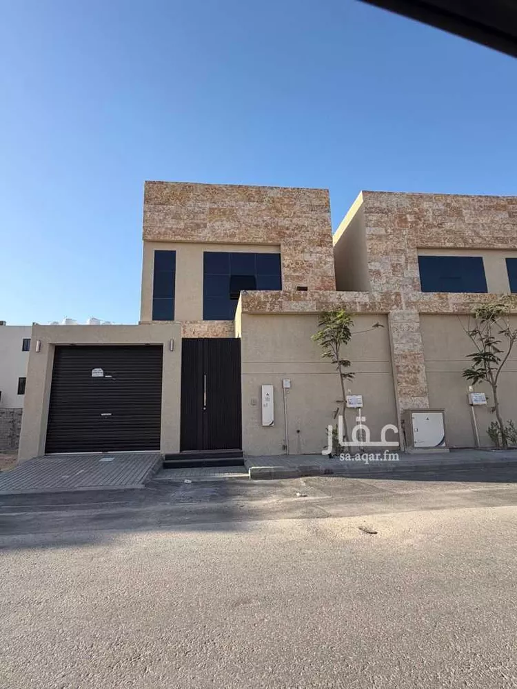 فيلا للبيع في شارع المها, حي ضاحية الملك فهد, مدينة الدمام, المنطقة الشرقية 8