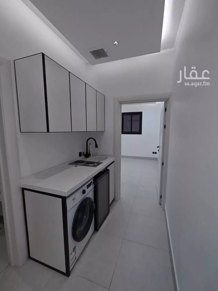 عمارة للإيجار في شارع أبي الكرم, حي الضباط, مدينة الرياض, منطقة الرياض