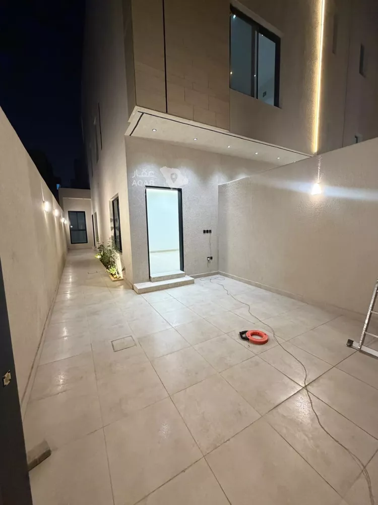 Floor for Rent in Riyadh Ar Rimal صورة 3
