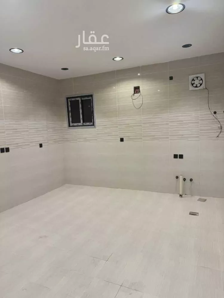 فيلا للبيع في شارع علي البنجري ، حي العوالي ، الرياض ، منطقة الرياض صورة 3