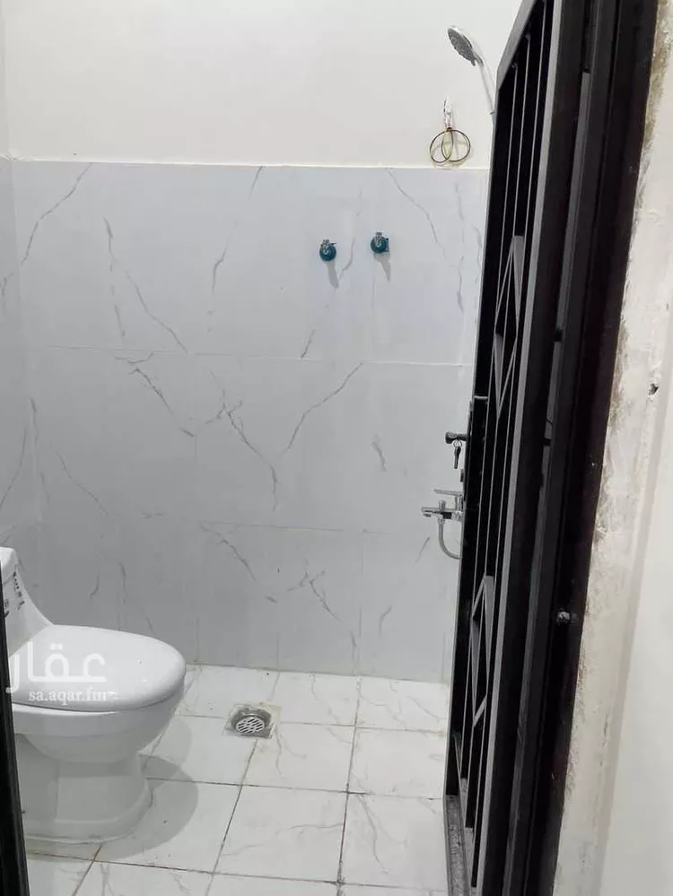 عمارة للإيجار في شارع التين ، حي منفوحة الجديدة ، الرياض ، منطقة الرياض صورة 3