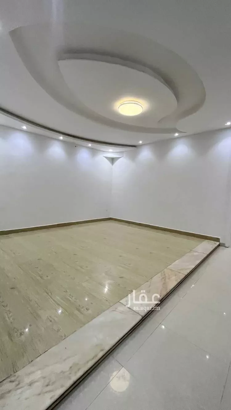 فيلا للبيع في شارع أبي القاسم السبتي, حي الرمال, مدينة الرياض, منطقة الرياض 7