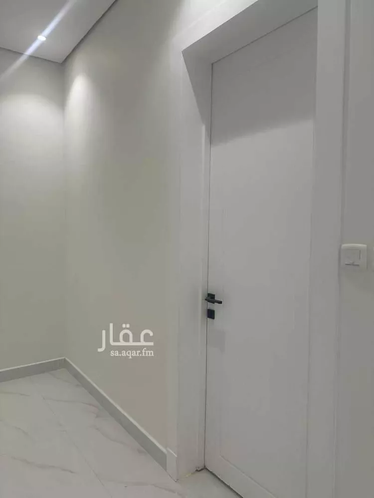 فيلا للإيجار في شارع حسين الجزيري, حي الرمال, مدينة الرياض, منطقة الرياض صورة 4