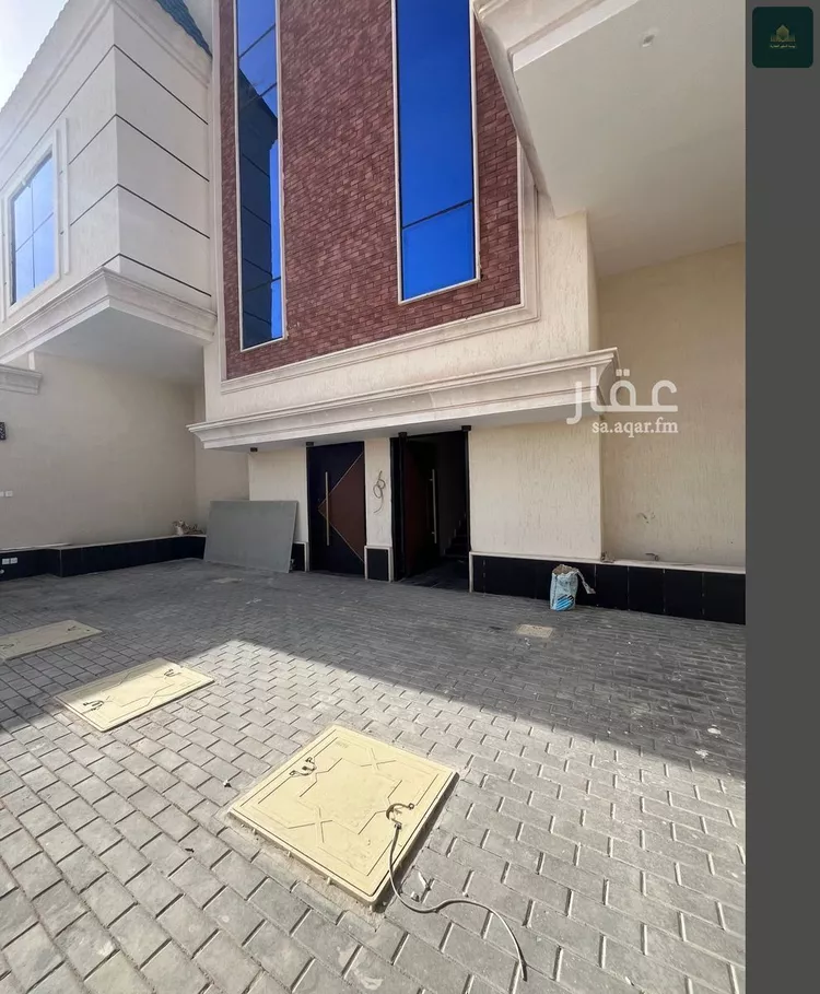 دور للبيع في شارع علي بن عبدالكافي, حي الرمال, مدينة الرياض, منطقة الرياض صورة 3