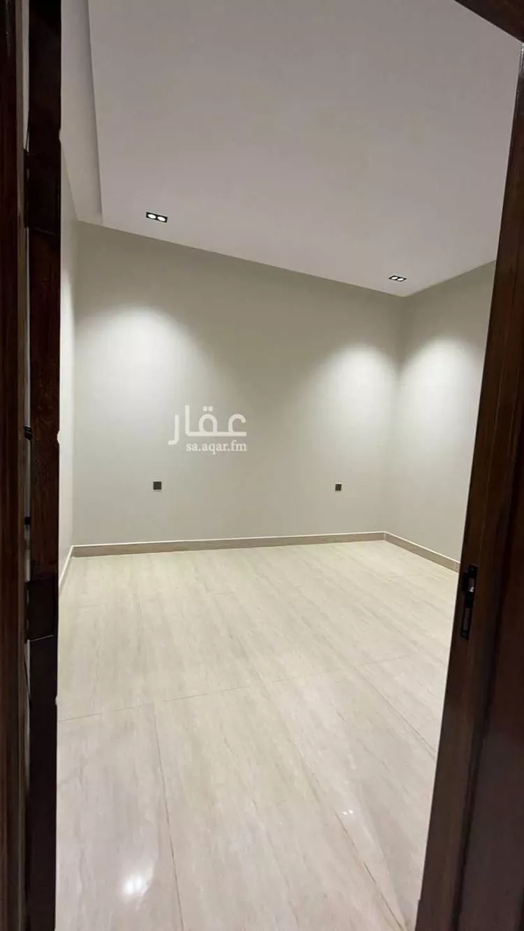 فيلا للإيجار في شارع خلاد بن يحيى السلمي, حي البيان, مدينة الرياض, منطقة الرياض صورة 2